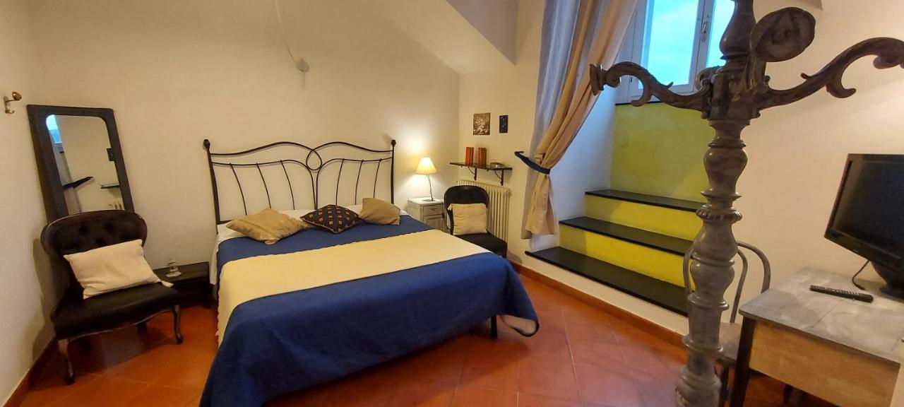 B&B Palazzo Oddo 알벤가 외부 사진